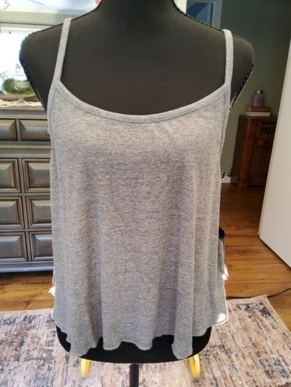 Chaser Grey Ribbed Strappy Tank NWT LARGE